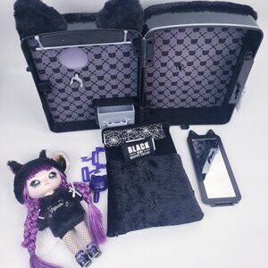 Na! Na! Na! Surprise 3-in-1 Backpack Bedroom Playset Black Kitty "Tuesday Meow"